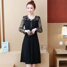 春日優雅 2019早春新款蕾絲拼接裙，重塑豐滿女性的時尚內搭美學